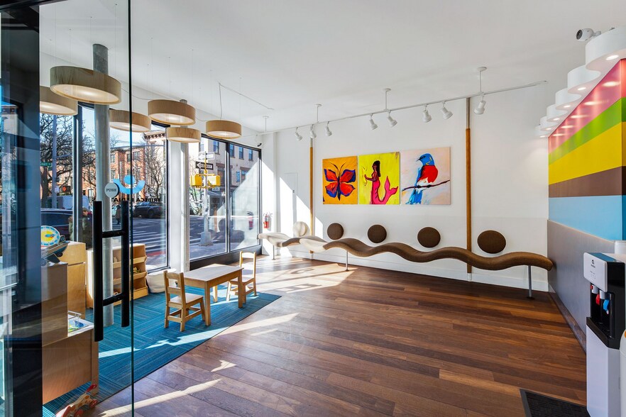 More Photos Of 325-327 Court St, Brooklyn Multifamily For Sale