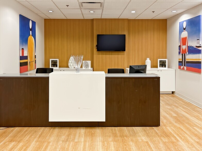 More Photos Of 260 Peachtree St NW, Atlanta Coworking Space
