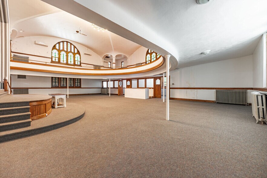 More Photos Of 1203 3rd Ave, Rockford Religious Facility For Sale