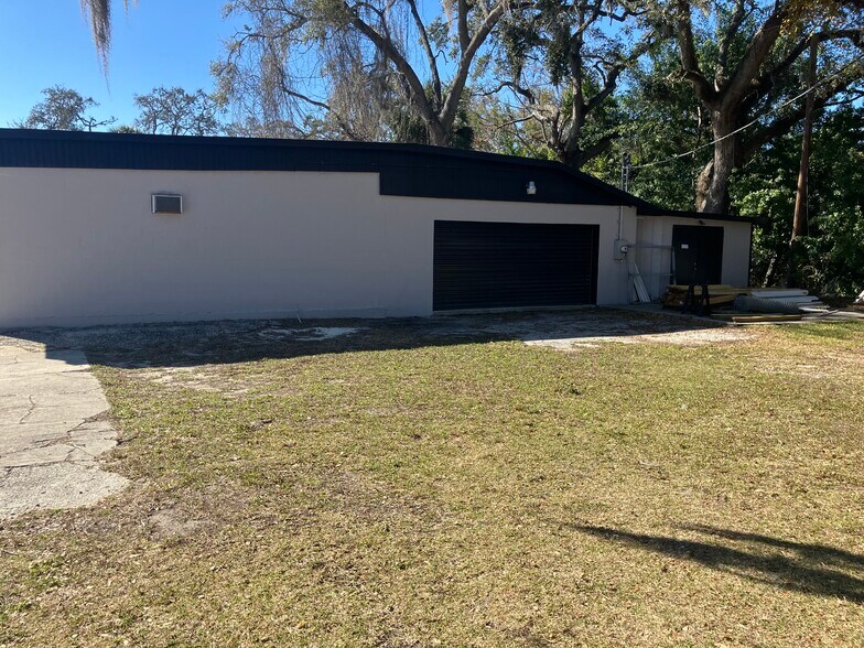 More Photos Of 400 9th Ave S, Safety Harbor Warehouse For Lease