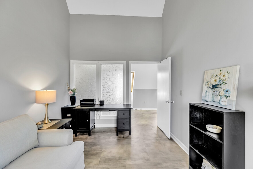 More Photos Of 38 Rt-134, South Dennis Loft Creative Space For Sale