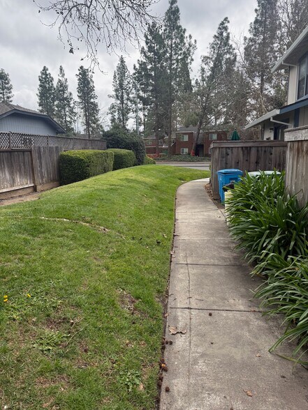 More Photos Of 6649 Montecito Blvd, Santa Rosa Apartments For Sale