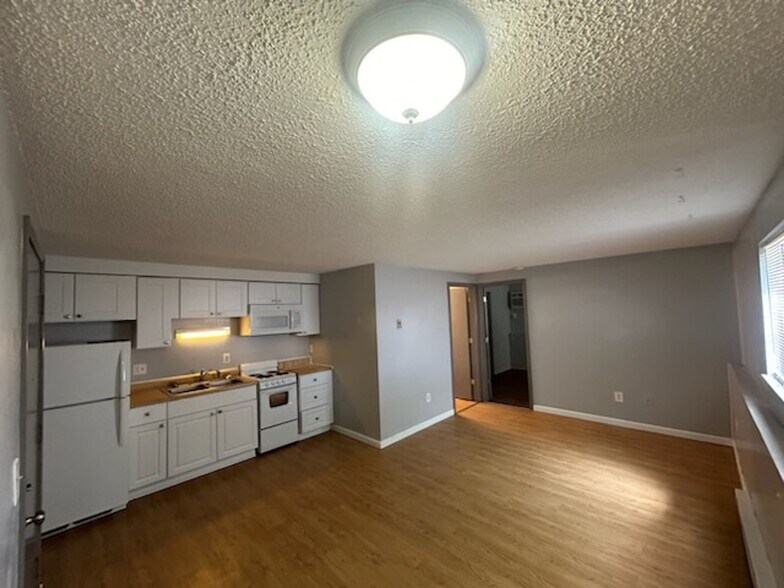 More Photos Of 5724 Glendale Dr, Lockport Apartments For Sale