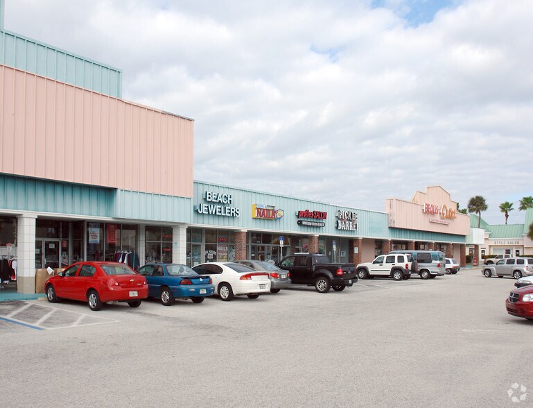 More Photos Of 100 Canaveral Plaza Blvd, Cocoa Beach Supermarket For Lease
