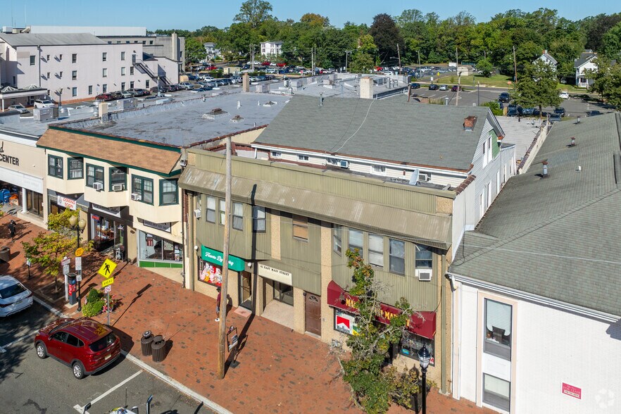 More Photos Of 41 E Main St, Freehold Office For Sale