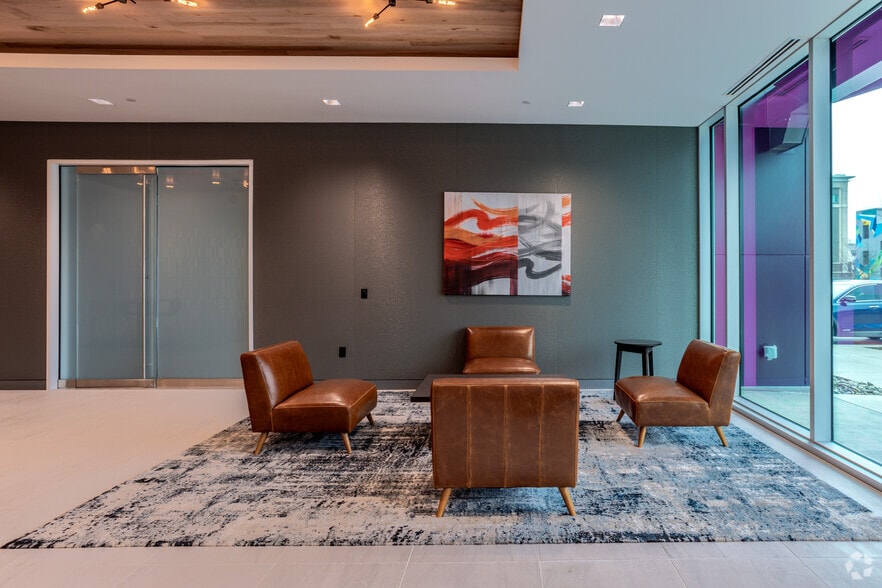 More Photos Of 3540 Toringdon Way, Charlotte Coworking Space