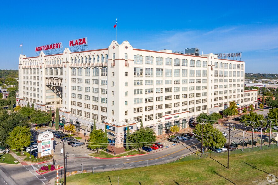 Primary Photo Of 2600 W 7th St, Fort Worth Unknown For Lease