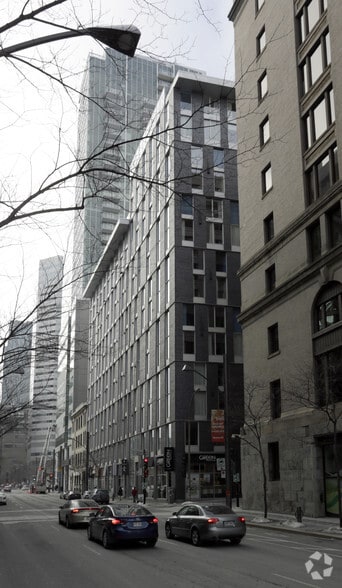 More Photos Of 443-455 Av Viger O, Montréal Office For Lease