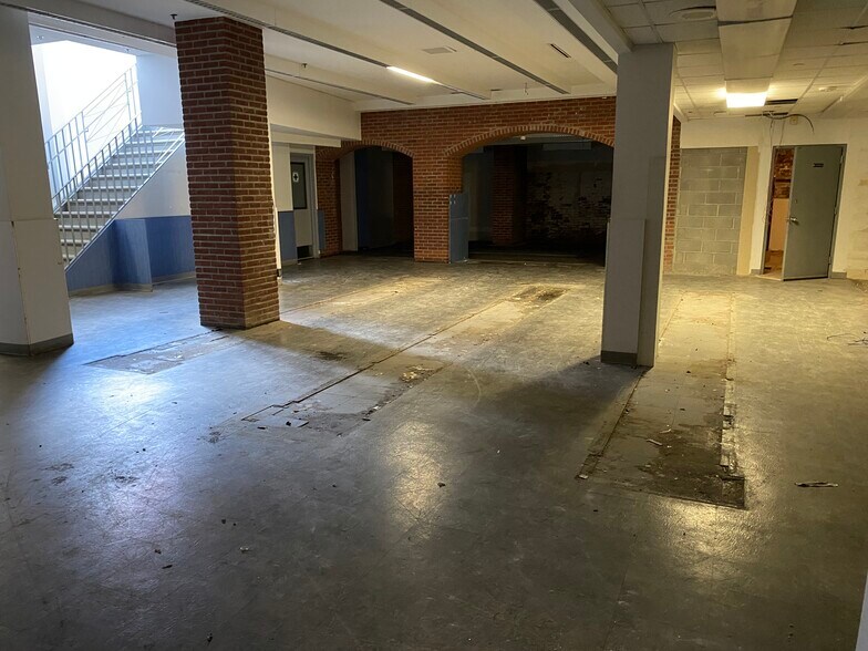 More Photos Of 325 Columbus Ave, New York Apartments For Lease