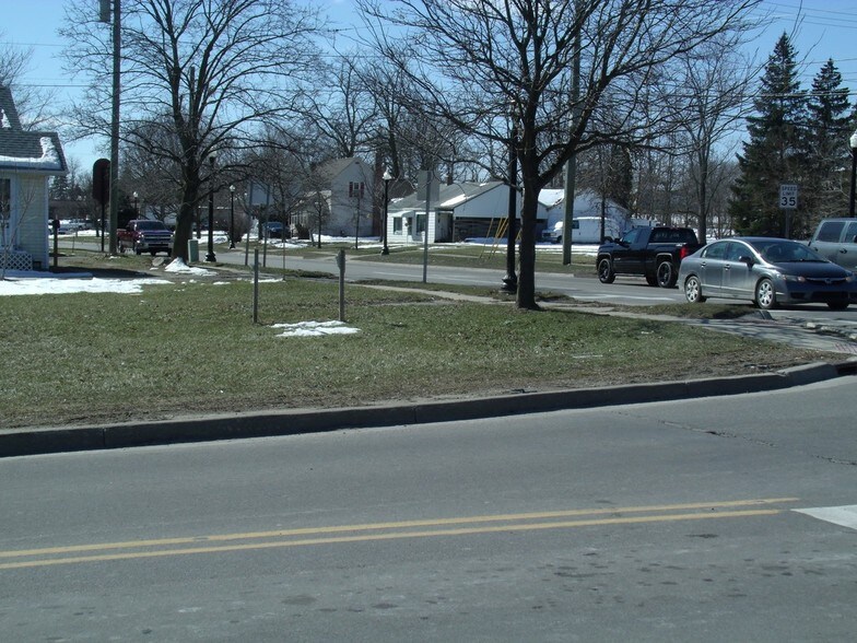 More Photos Of 805 S Michigan Ave, Howell Land For Sale