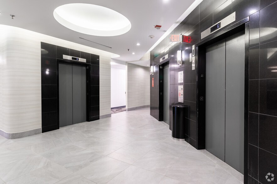 More Photos Of 8201 Corporate Dr, Landover Office For Lease