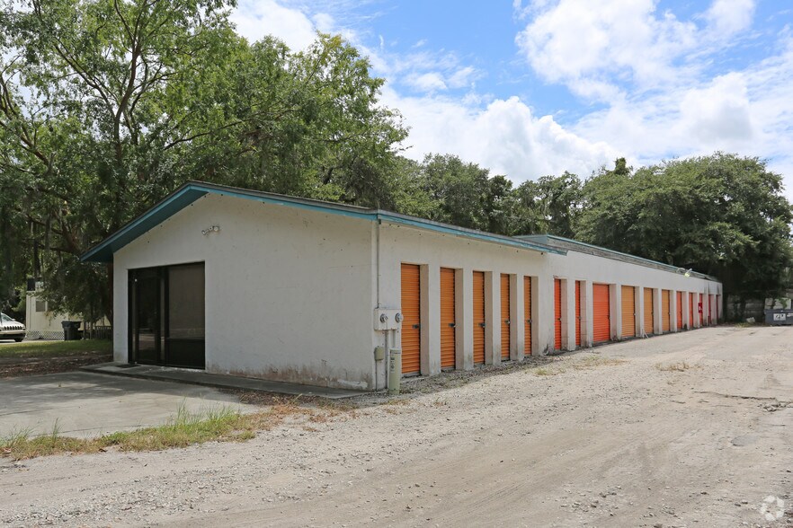 More Photos Of 2382-2384 Jamestown Rd, Fernandina Beach Self Storage For Lease