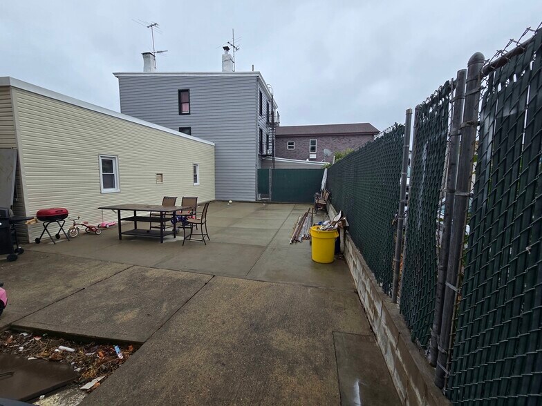 More Photos Of 9214 95th Ave, Ozone Park Apartments For Sale