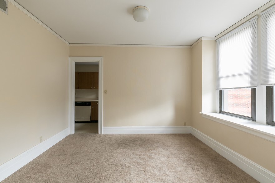 More Photos Of 870 Vine St, Chattanooga Apartments For Lease