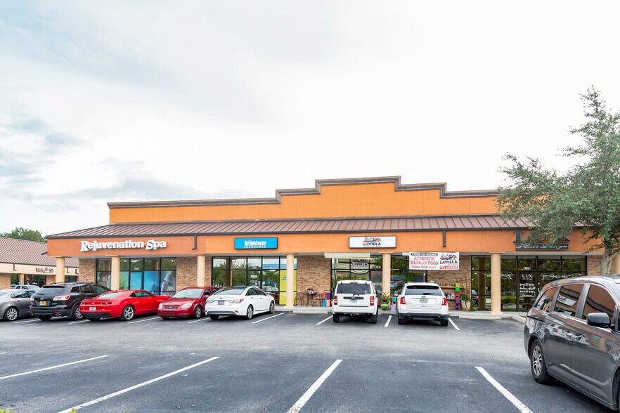 More Photos Of 4325 Lynx Paw Trail, Valrico General Retail For Lease