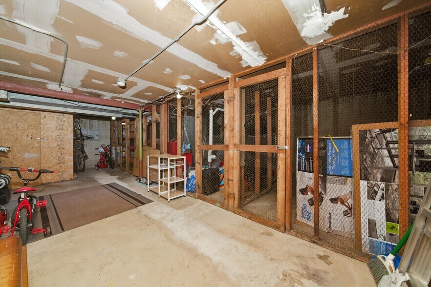 More Photos Of 630 Westmoreland Dr, Vernon Hills Apartments For Sale