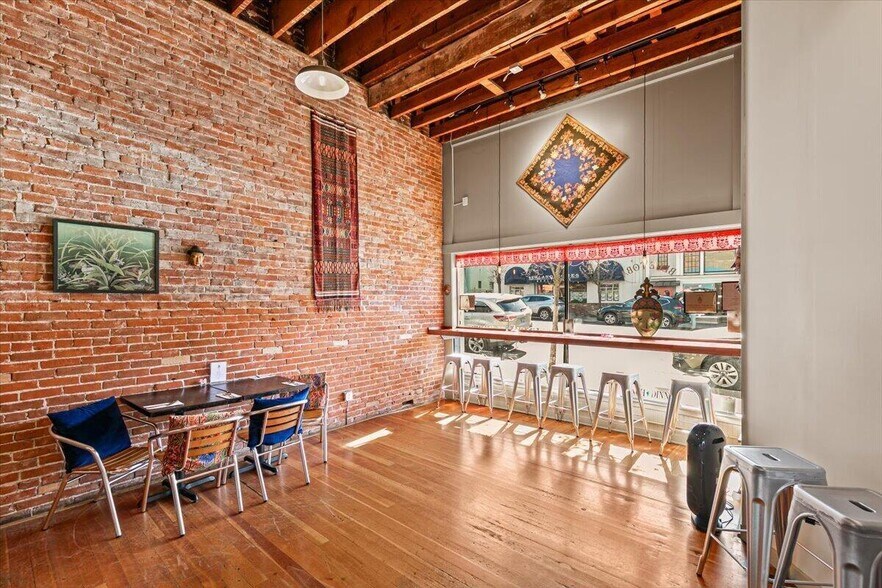 More Photos Of 145 E Main St, Ashland Restaurant For Sale