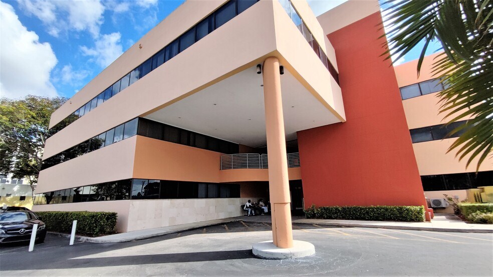 More Photos Of 151 NW 11th St, Homestead Medical For Sale