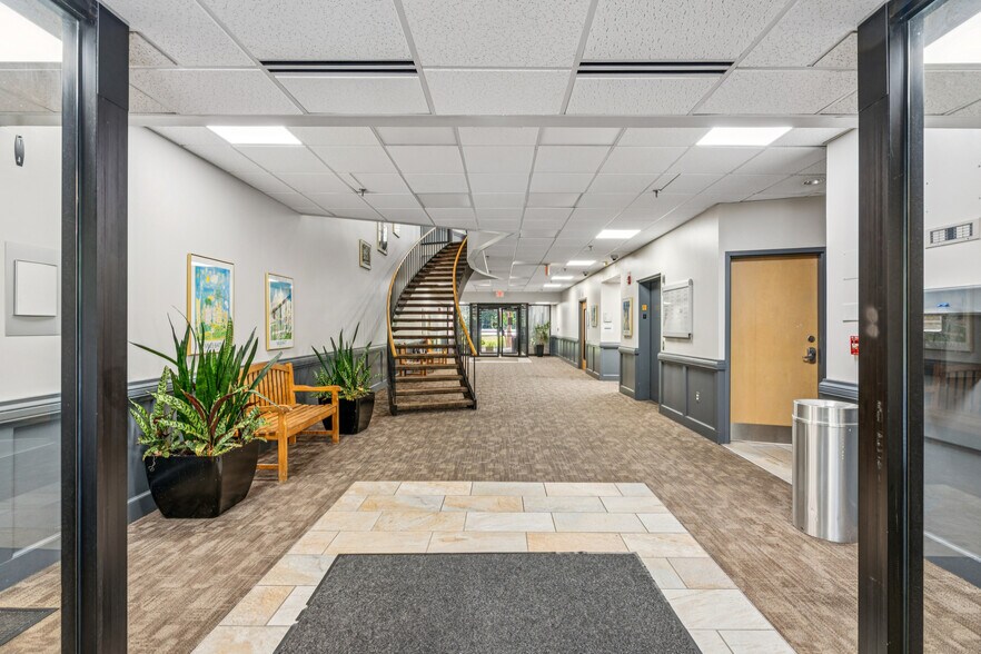 More Photos Of 1483 Tobias Gadson Blvd, Charleston Medical For Lease