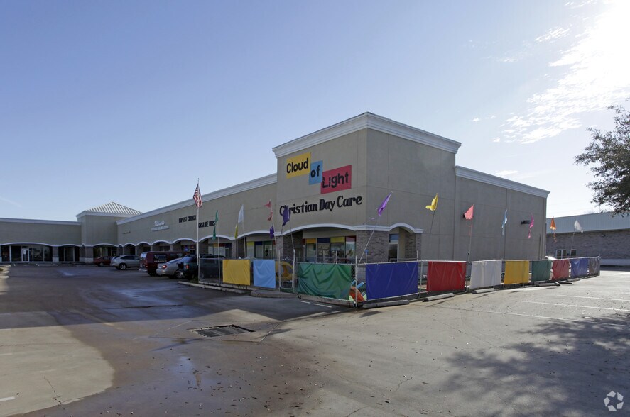 More Photos Of 16305 Westheimer Rd, Houston Unknown For Lease