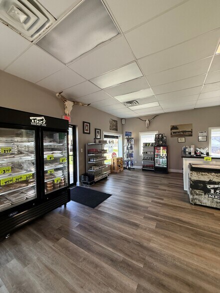 More Photos Of 3520 Nederland Ave, Nederland Restaurant For Sale