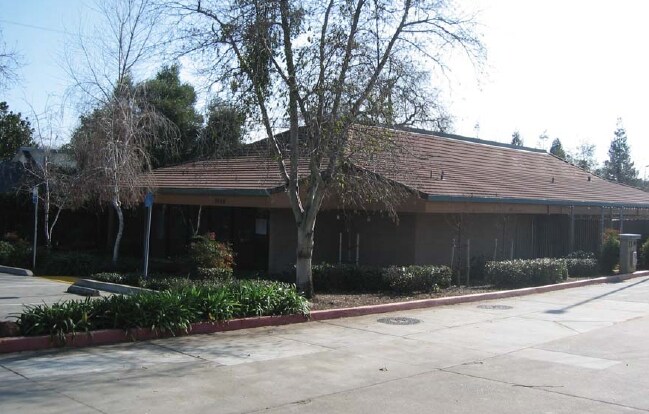 Primary Photo Of 7664 Old Auburn Rd, Citrus Heights Office For Lease