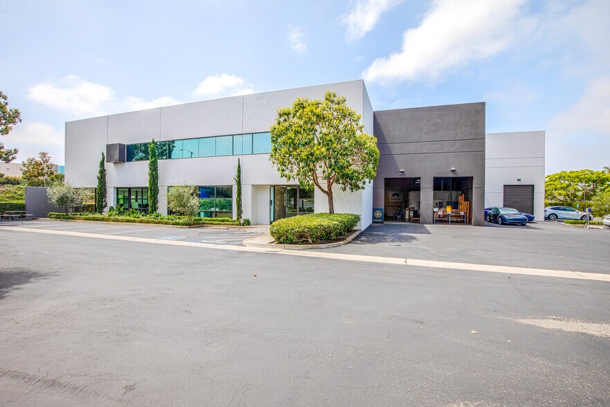 More Photos Of 1630 Faraday Ave, Carlsbad Light Distribution For Lease