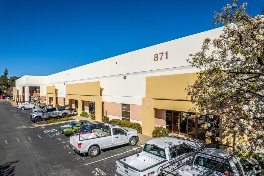 Primary Photo Of 871 Cotting Ct, Vacaville Warehouse For Lease