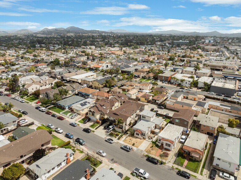 More Photos Of 4433-4437 Winona Ave, San Diego Apartments For Sale