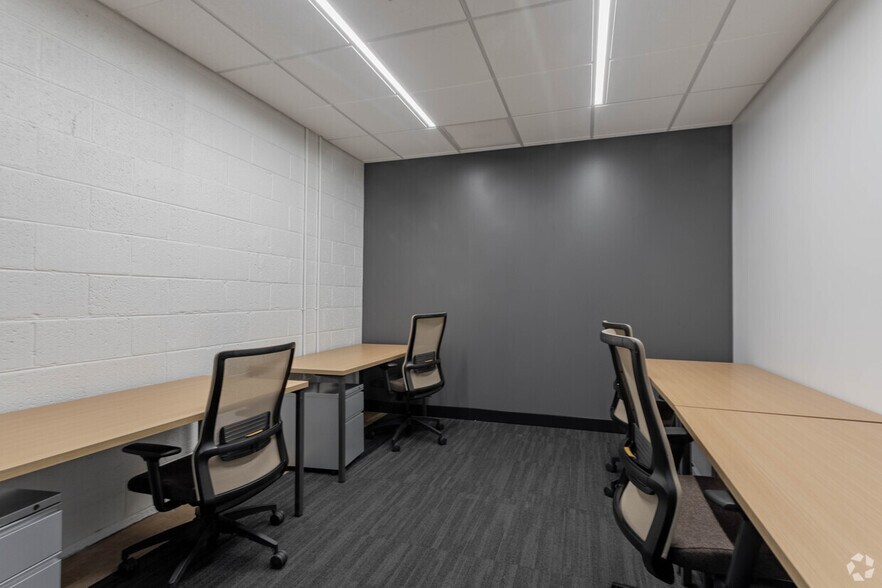 More Photos Of 1806 Summit Ave, Richmond Coworking Space