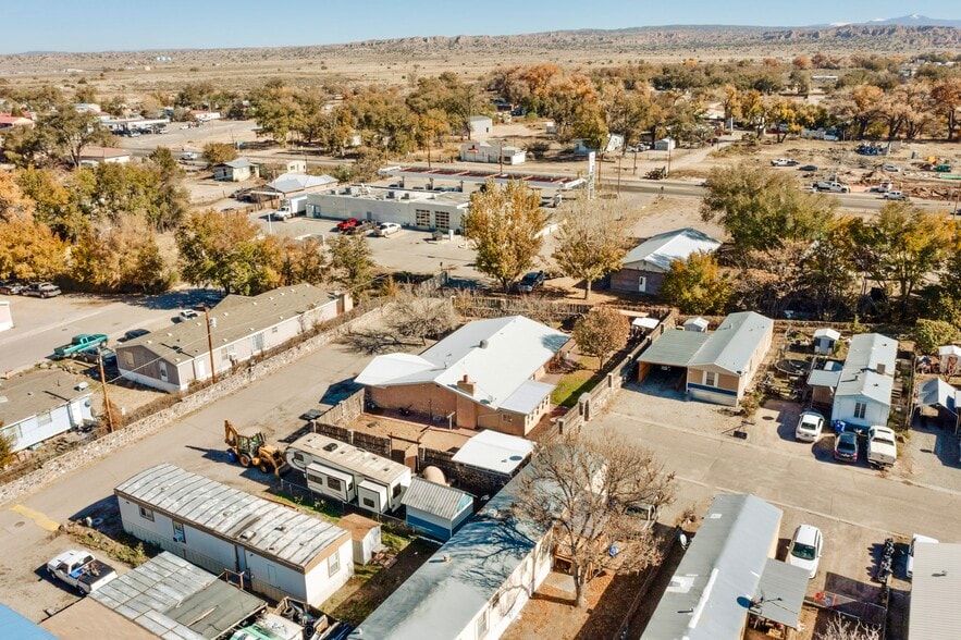 More Photos Of 2116 N Riverside Dr, Espanola Manufactured Housing Mobile Home Park For Sale