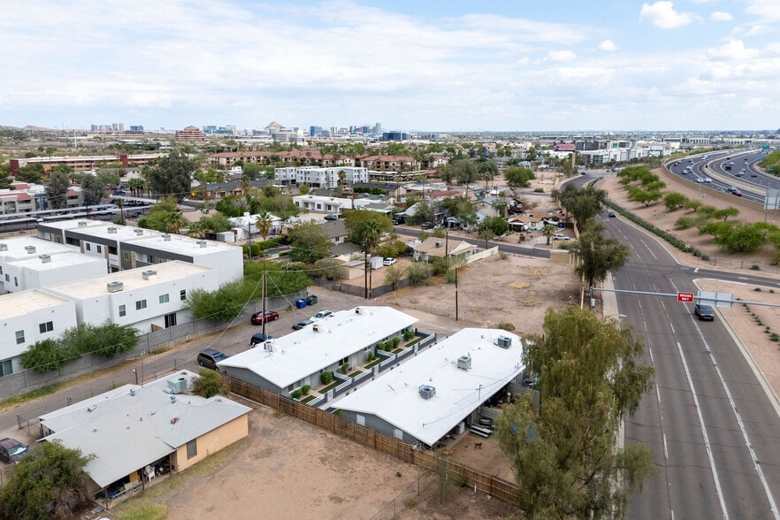 More Photos Of 511 N 52nd St, Phoenix Apartments For Sale