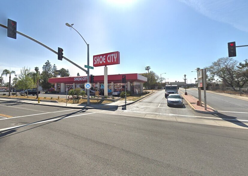 More Photos Of 808 S E St, San Bernardino Freestanding For Lease