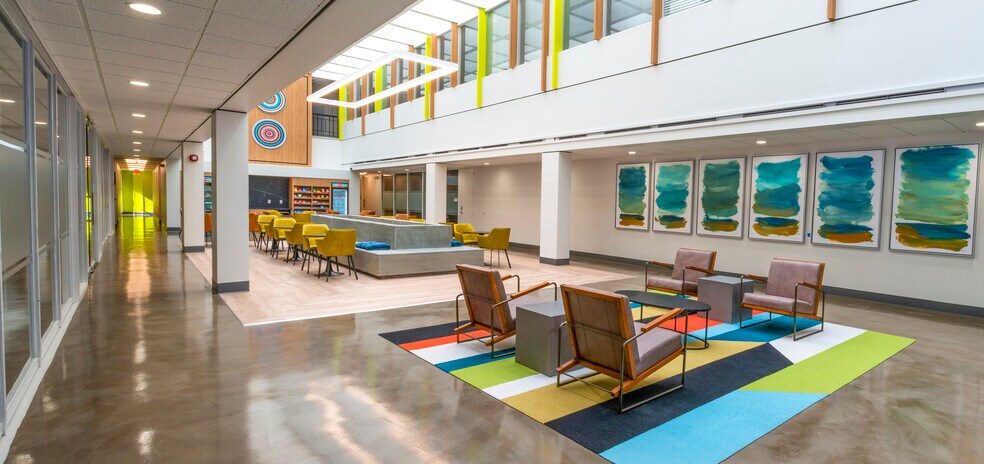 More Photos Of 7155 Old Katy Rd, Houston Office For Lease