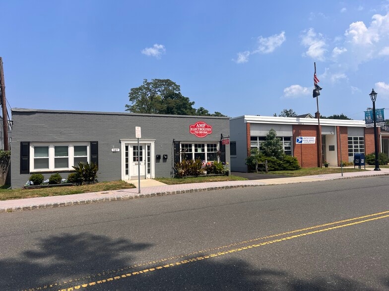 Primary Photo Of 287 E Main St, Oceanport Storefront Retail Office For Lease