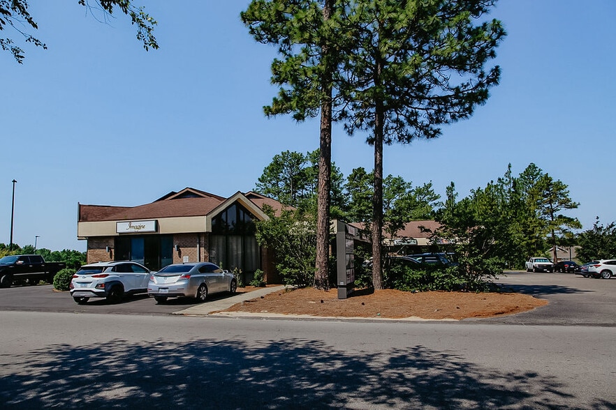 More Photos Of 206-216 Commerce Ave, Southern Pines Unknown For Lease
