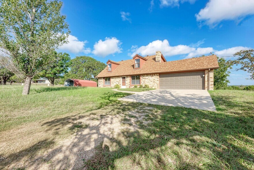 More Photos Of 3225 County Road 111, Lampasas Specialty For Sale