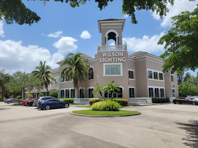 More Photos Of 3333 Renaissance Blvd, Bonita Springs Office For Lease