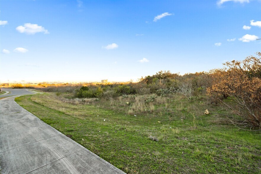 More Photos Of 2715 Hunter Rd, San Marcos Land For Sale