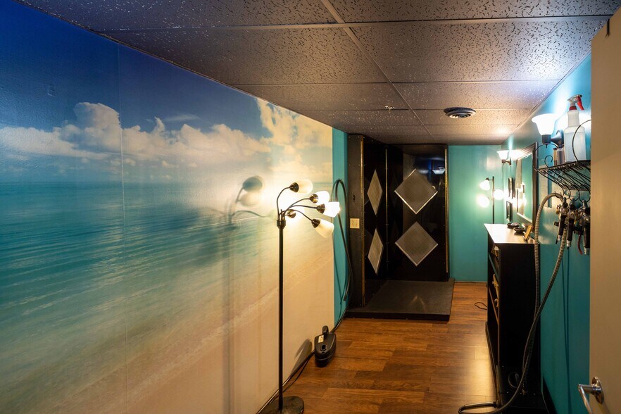 More Photos Of 502 E John St, Champaign Unknown For Lease