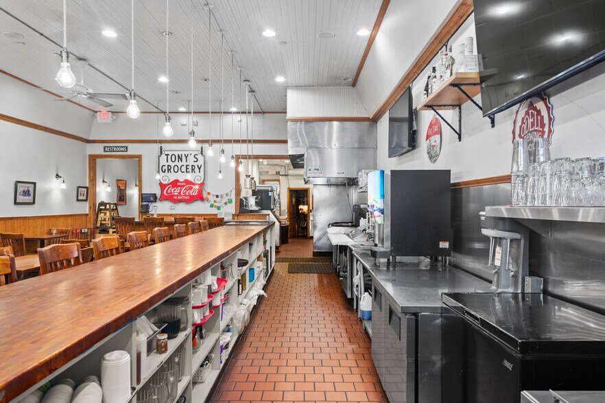 More Photos Of 228 Elk Ave, Crested Butte General Retail For Sale