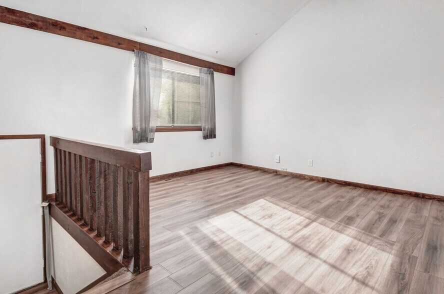 More Photos Of 1618 Donovan Pl, Longmont Multifamily For Sale