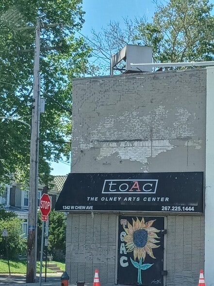 Primary Photo Of 1342B W Chew St, Philadelphia Storefront Retail Office For Lease