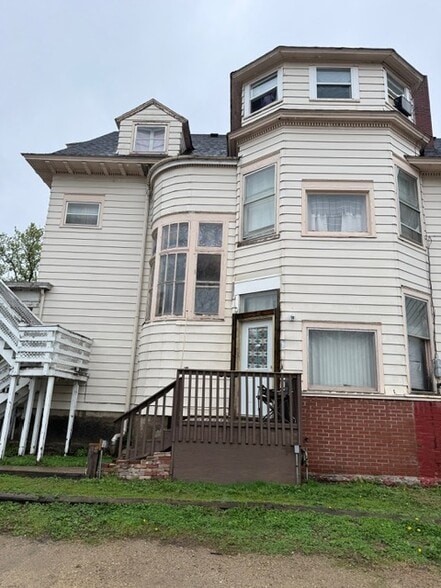 Primary Photo Of 226 7th Ave NW, Faribault Multifamily For Sale