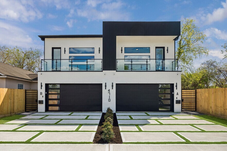 Primary Photo Of 4710 Sharon St, Houston Multifamily For Sale