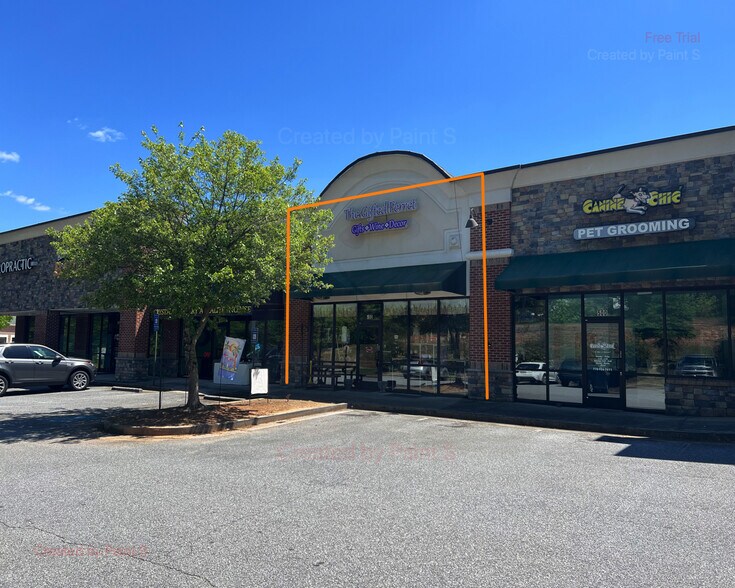 More Photos Of 1910 Eagle Dr, Woodstock Freestanding For Lease