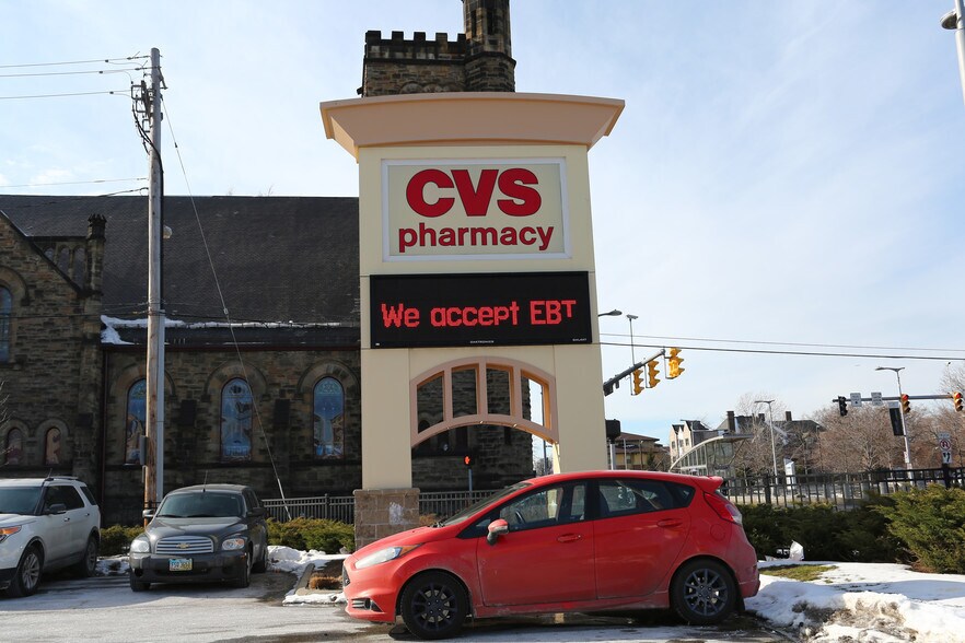 More Photos Of 8000 Euclid Ave, Cleveland Drugstore For Sale