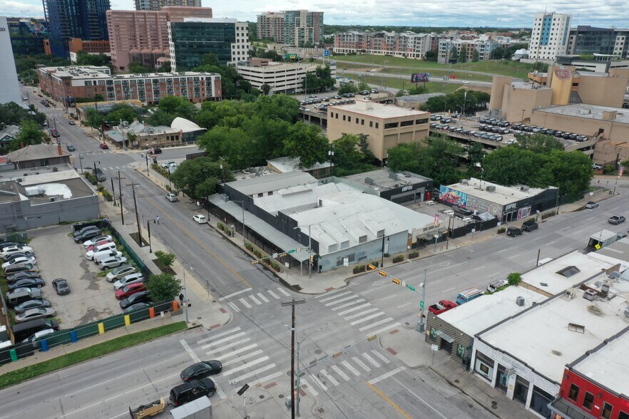 More Photos Of 701-713 Red River St, Austin Freestanding For Sale