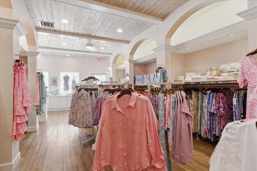 More Photos Of 444 4th St E, Boca Grande Freestanding For Sale