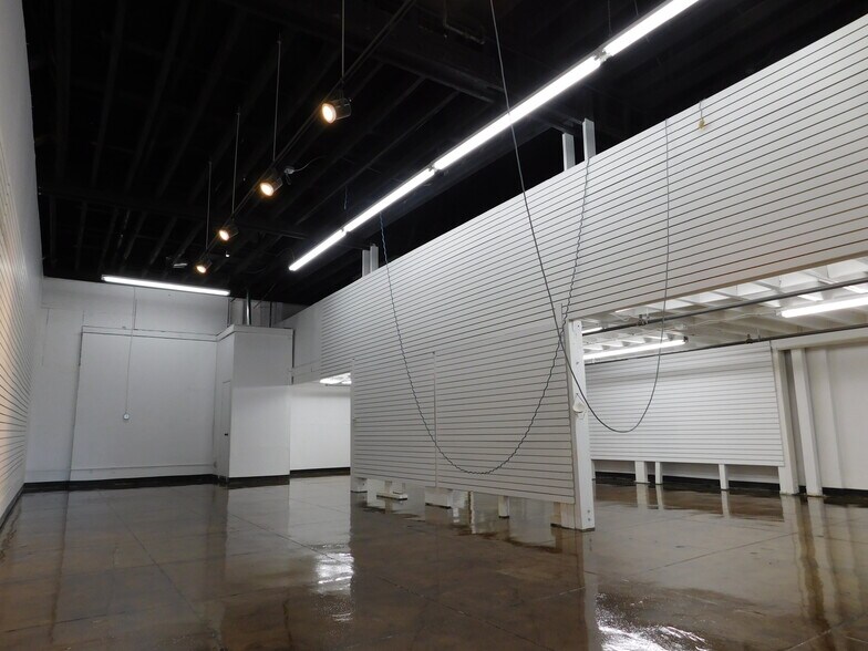 More Photos Of 1424 S Main St, Los Angeles Warehouse For Sale